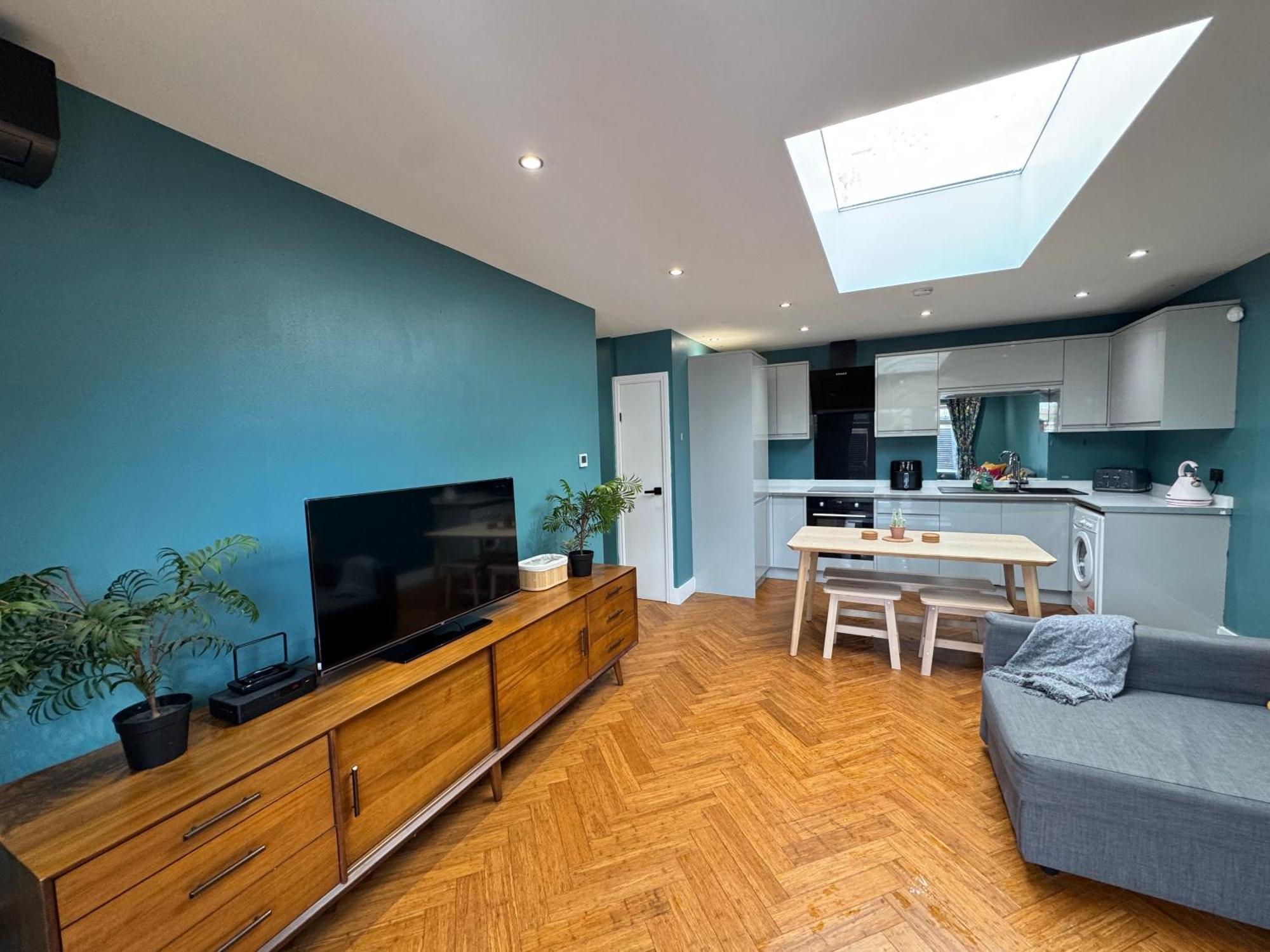 Streatham House - 2 Bedroom - Sleeps 6 - Free Wifi Streatham Vale Exteriör bild